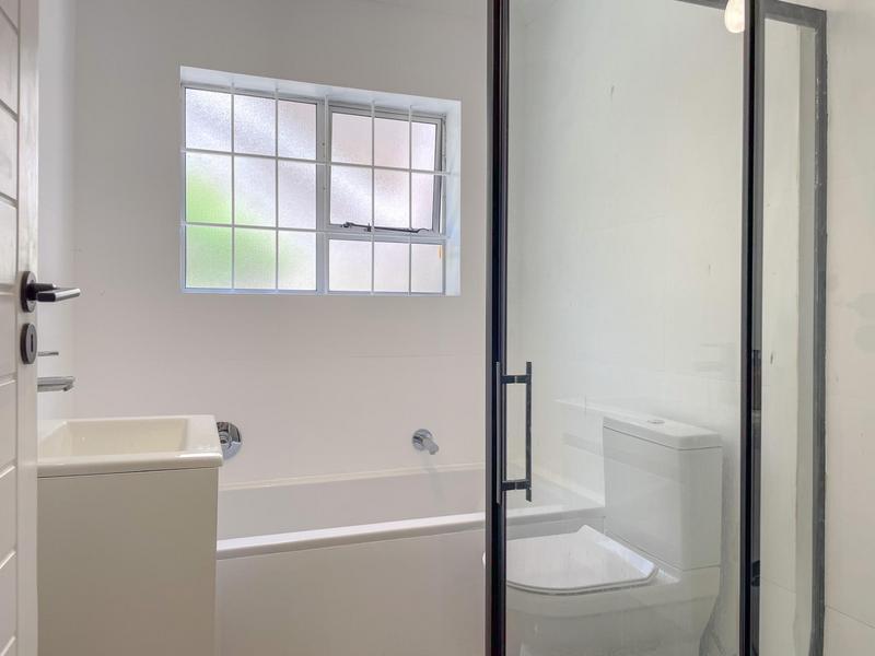 2 Bedroom Property for Sale in Hout Bay Western Cape